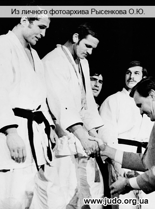 Чемпионат СССР по дзюдо, Киев, 1973. На пьедестале: 1-е место - Валерий Рухледев (Одесса), 2-е место - А.Музаев (Грузия), 3-е место - О.Рысенков (Харьков)